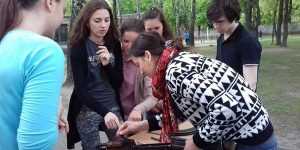 Столичні рятувальники навчали школярів поводитися зі зброєю. Фото. Відео4