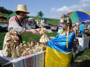 До Києва з'їхались народні митці на Ярмарок народного мистецтва. Фото