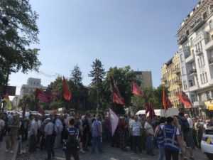 Ветераны Афганистана перекрыли улицу Грушевского