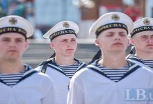 Сегодня Киев отметил 100-летие основания Военно-морского флота Украины. Фото