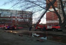 В Деснянском районе во время тушения пожара были спасены 7 человек