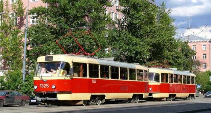 В Киеве на три ночи закроют движение двух трамвайных маршрутов