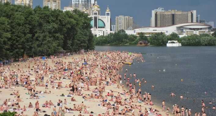 В Киеве появятся новые места массового отдыха на воде
