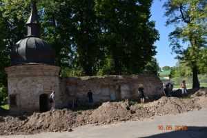 Біля Кирилівського монастиря вчені розпочали розкопки. Фото