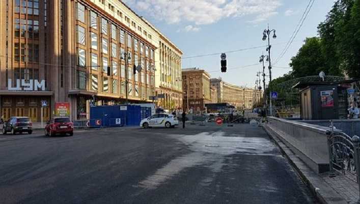 Комунальники демонтують містечко, де відбувався Фестиваль чемпіонів