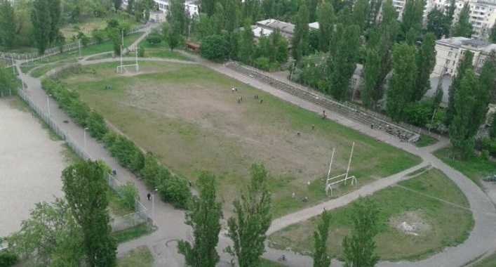 Реконструкция стадиона киевской школы обойдется бюджету в 57 млн гривен