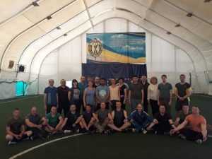 В столице киевские пограничники обучались йоге. Фото