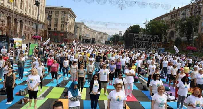 На столичном Крещатике отметят Международный день йоги