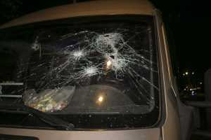 В Киеве на Теремках расстреляли пассажирский микроавтобус. Фото, видео