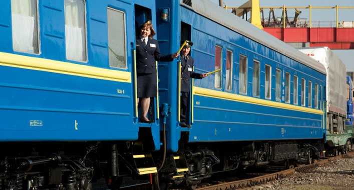 С 6 июля поезд Киев - Бердянск будет курсировать ежедневно