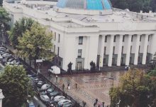 Центр столицы заблокирован автомобилями