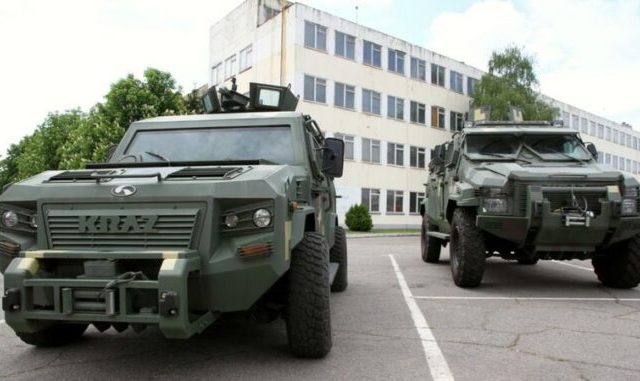 Військові США замовили українські КрАЗи. Деталі угоди Військові США замовили українські КрАЗи. Деталі угоди