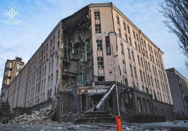 Власники пошкоджених росіянами готелів та ресторанів Києва можуть отримати відшкодування на відновлення